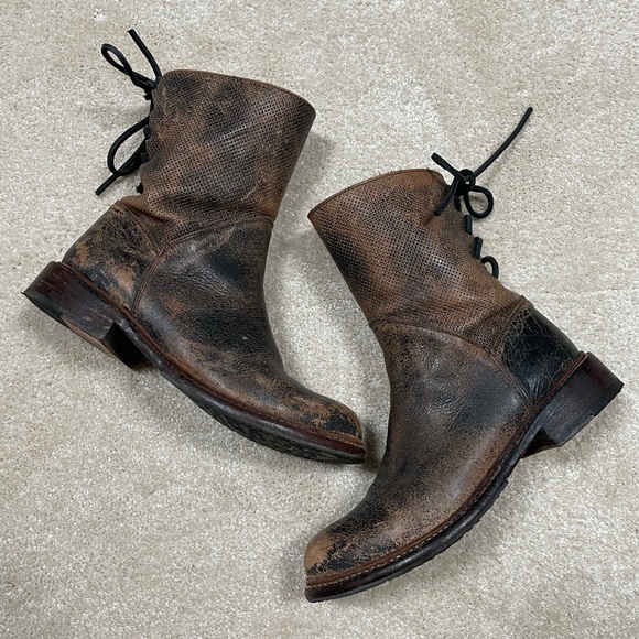 Bed Stu Cobbler Series 9” Brown Distressed Leather Zip Boot with back tie detail - Picture 1 of 16